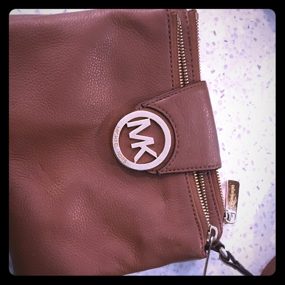 Michael Kors Cross Body - Brown