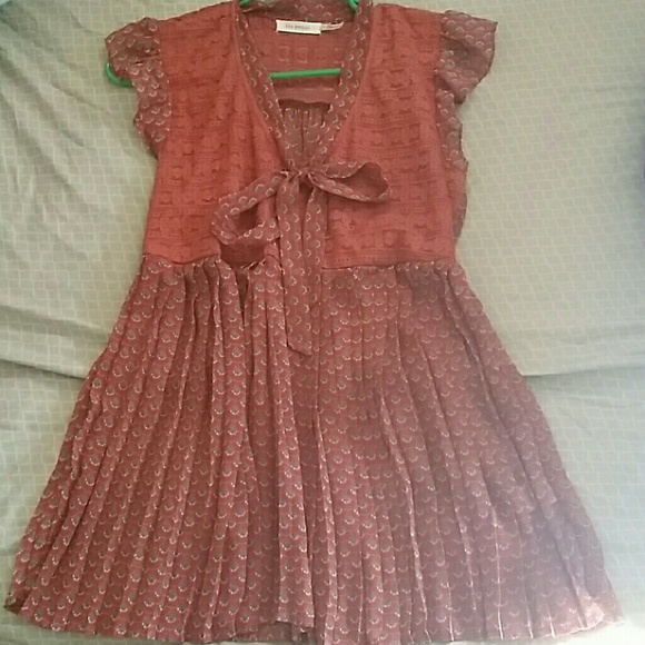 Ruffle top