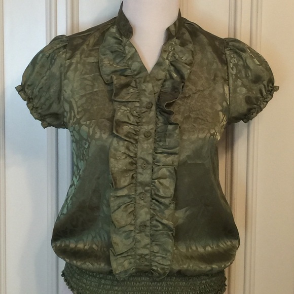 Iz Byer Ruffled Puff Sleeve Blouse