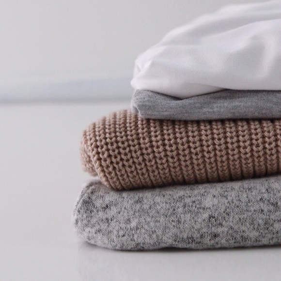 Chelsea Sweater *LAST 1! - Picture 4 of 4