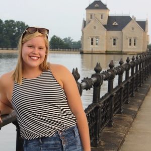 Meet your Posher, Salem ann