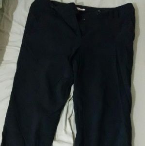 Black capri dress pants