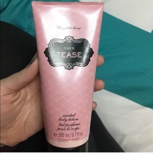 Victoria's Secret Noir Tease *on hold*