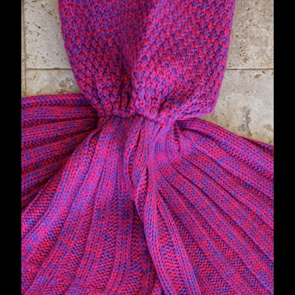 Kids Cherry Pink Mermaid Tail Throw Blanket - Picture 3 of 4