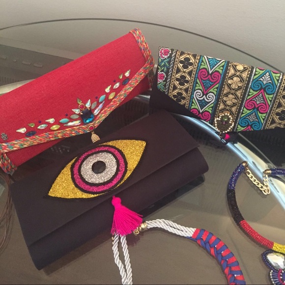 Clutches - Picture 1 of 3