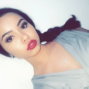 Meet your Posher, Danessa