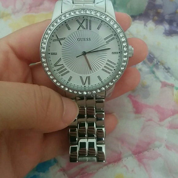 Guess watch - Picture 3 of 4
