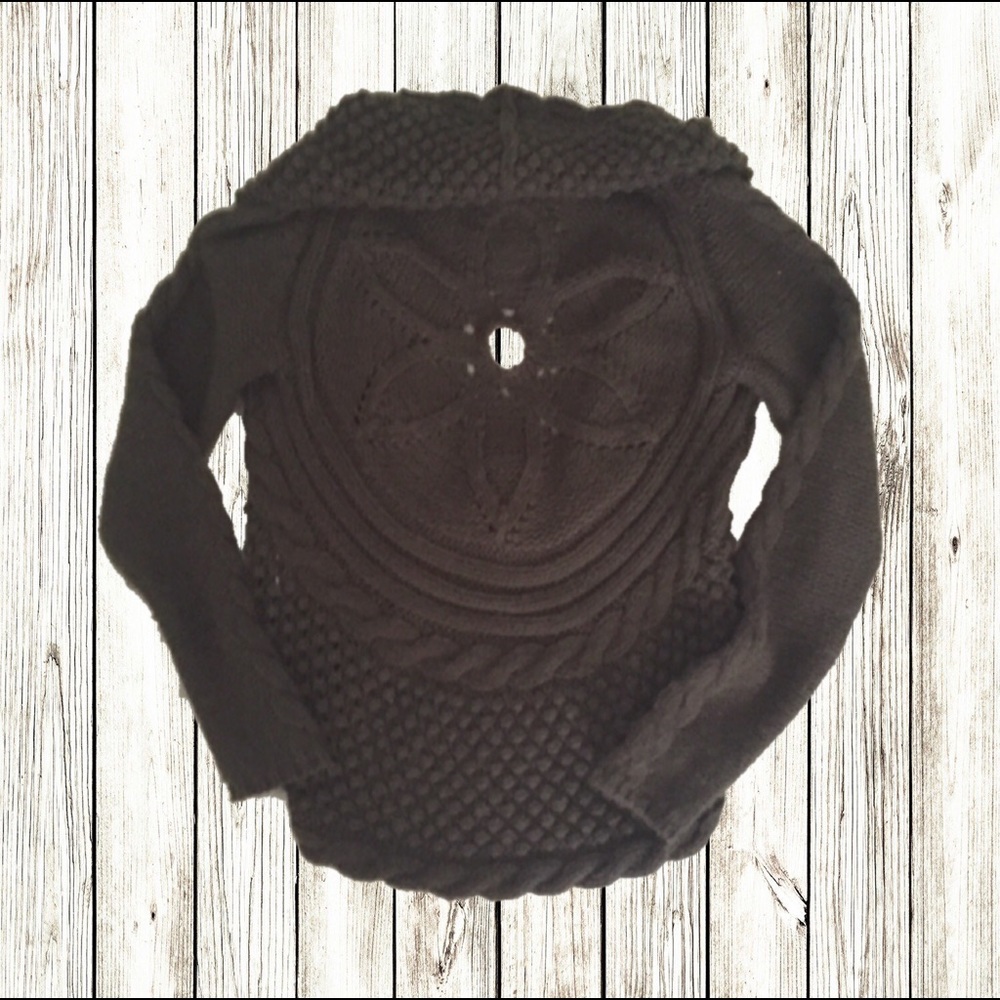 Beautiful woven sweater - Picture 3 of 3