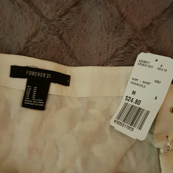Forever 21 Cream Ruffle Mini Skirt - Picture 2 of 4