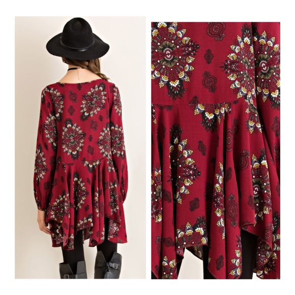 LAST One: Medium 🍁Burgundy Geometric Print Tunic - Picture 3 of 4