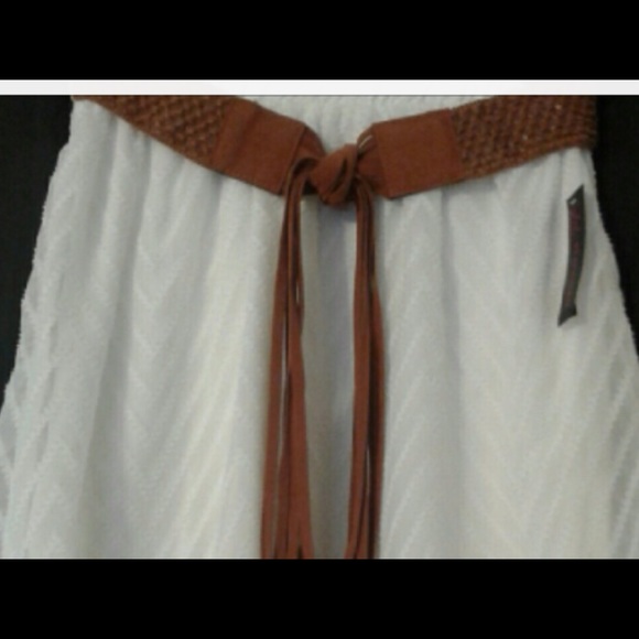 Gorgeous High Low Belted Skirt - Picture 4 of 4