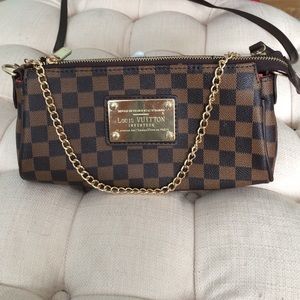 Small body cross inspired bag