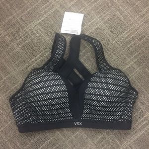 Victoria's Secret Incredible Sport VSX 36B