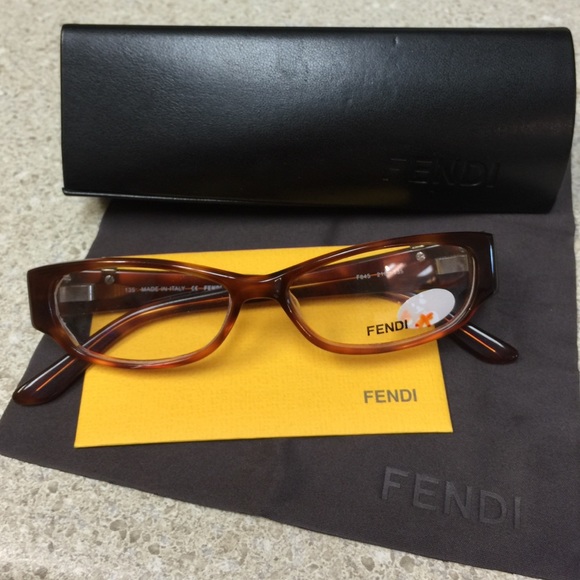 Fendi 845