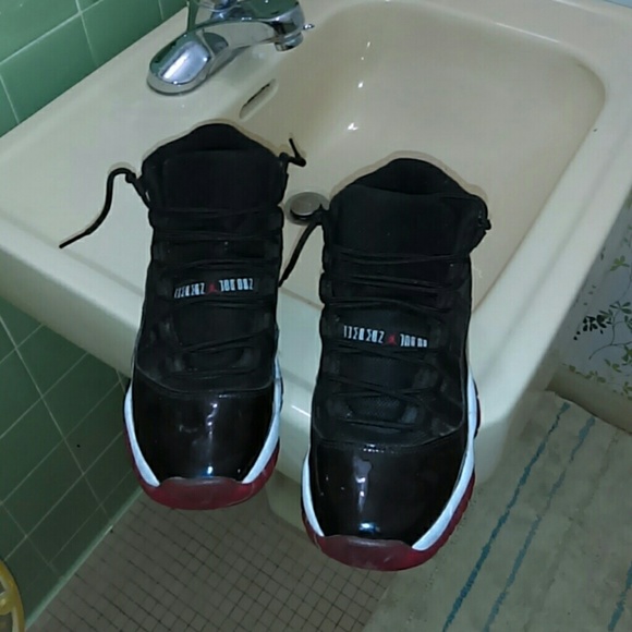 Bred 11s