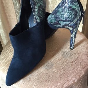 COSMOPOLITAN blue suede & snake skin ankle boots