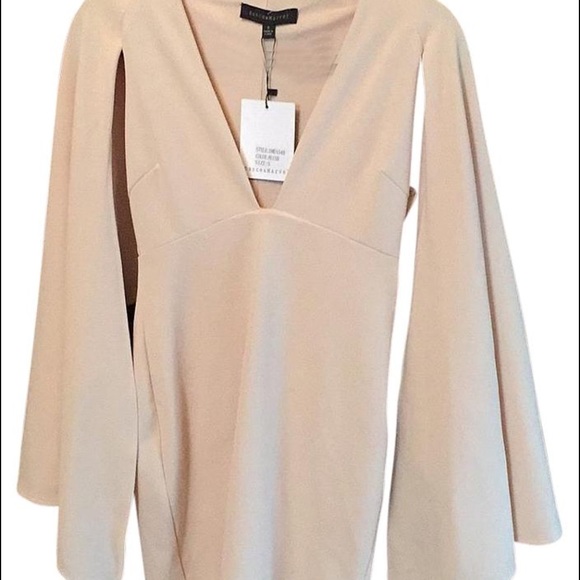 Nwt ivory Cape dress