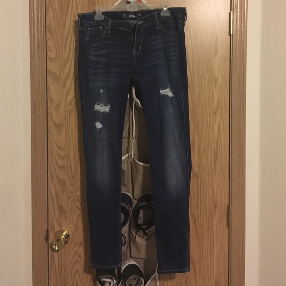 Dark was hollister jeans