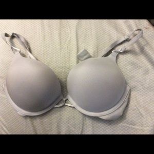 Victoria's Secret Miraculous Plunge 34B