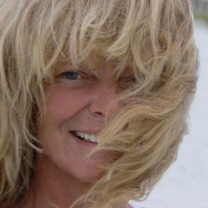 Meet your Posher, Cheryl