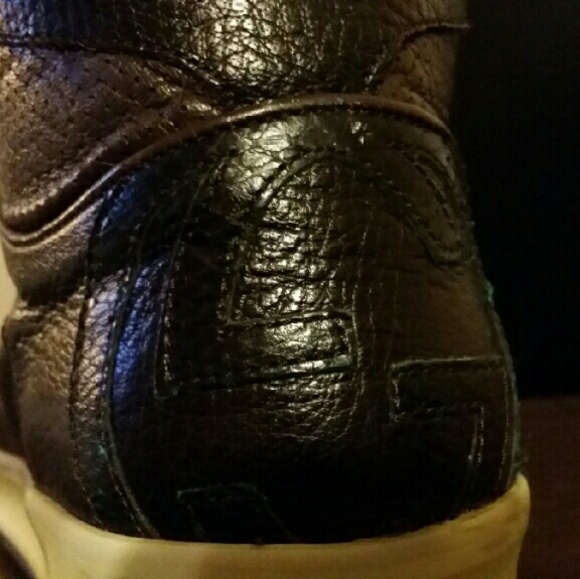 Mens gucci dark drown shoes
