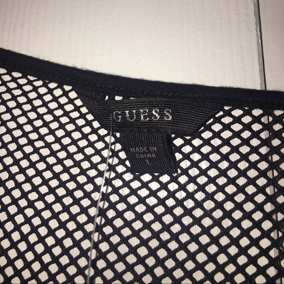 SOLD ON Ⓜ️• GUESS Dress • - Picture 3 of 3