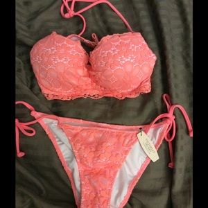 Victoria's Secret bikini top size 32 B, bottoms xs
