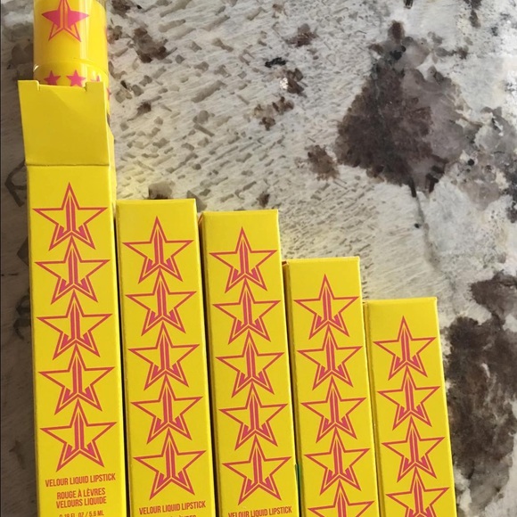 Jefree Star Limited Edition Queen Bee Lipstick - Picture 2 of 4