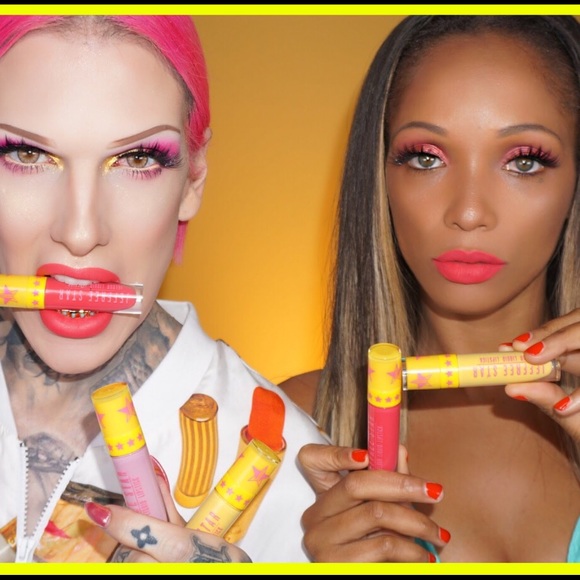 Jefree Star Limited Edition Queen Bee Lipstick - Picture 3 of 4