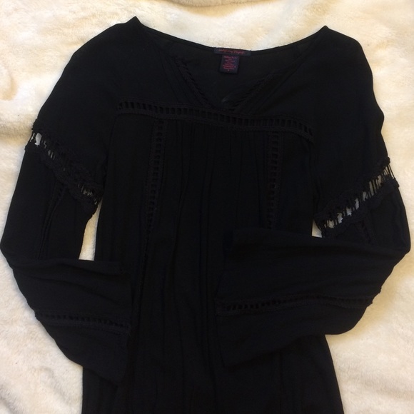 Free People Tops - NOT FREE PEOPLE {Imaginary Voyage Shirt}