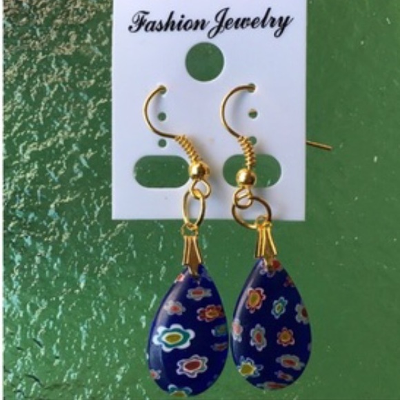 Glass Drop Earrings - Picture 2 of 3