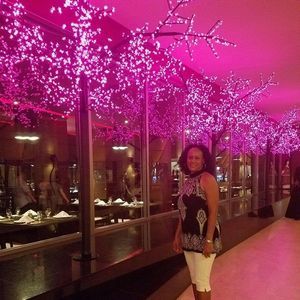 Meet your Posher, Sharon