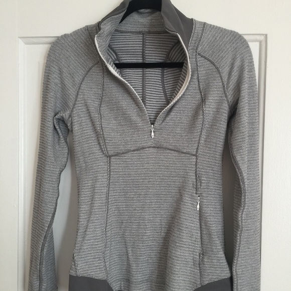 Lululemon long sleeve stripe zip top
