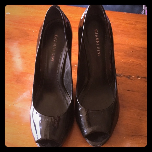 Black Giani Bini heels