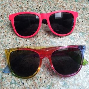 VS PINK sunglasses set