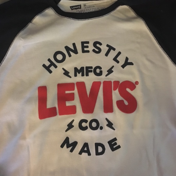 Men's XXL Levi's Long Sleeved Sweater