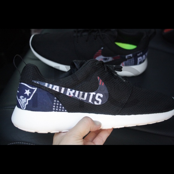women's nike patriots sneakers