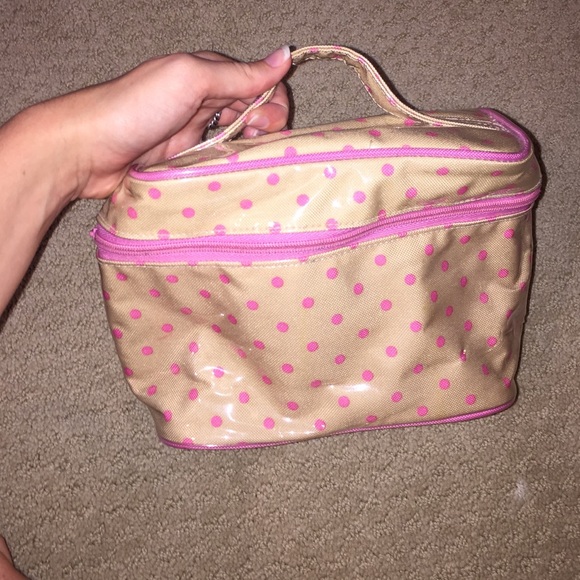 Makeup bag