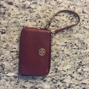 Tory burch wallet wristlet