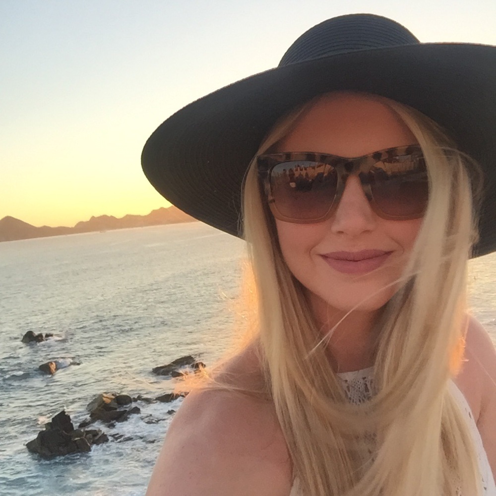 Meet your Posher, Candice