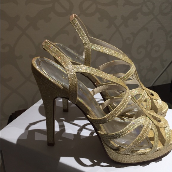 Caparros heel - Picture 2 of 3