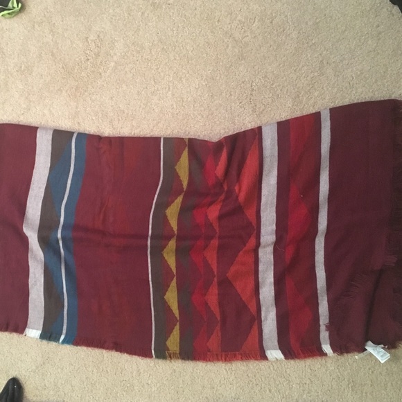 NWT Large blanket scarf