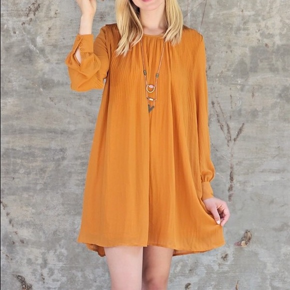 Brand new LOVERICHE dress