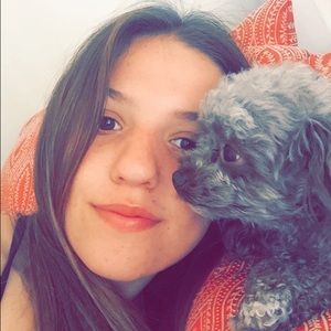 Meet your Posher, Jillian