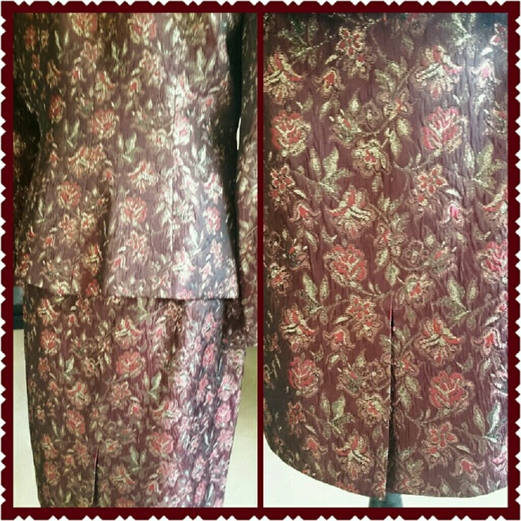 SAKS COLLECTION VINTAGE LIGHT REFLECTIVE 2 PIECE SUIT - Picture 4 of 5