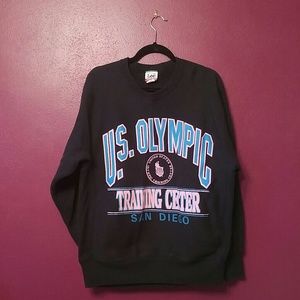 Pastel pullover sweatshirt