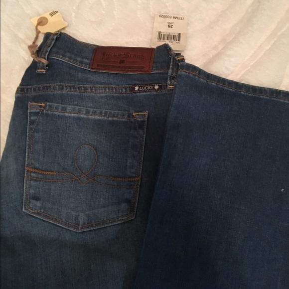 Lucky Brand Boot cut jeans sz8