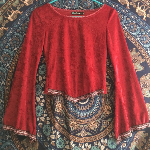 Coolwear, flared sleeve, velvet top