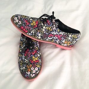 Forever21 Floral Oxfords