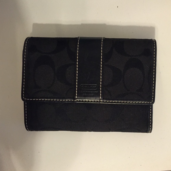 Coach wallet